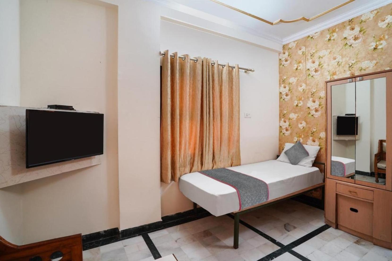 Hotel Vijay Niwas Τζαϊπούρ Εξωτερικό φωτογραφία